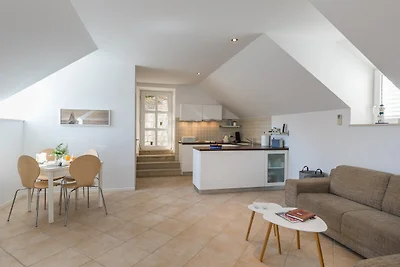 Apartments Odin - One-Bedroom Apartment with ...