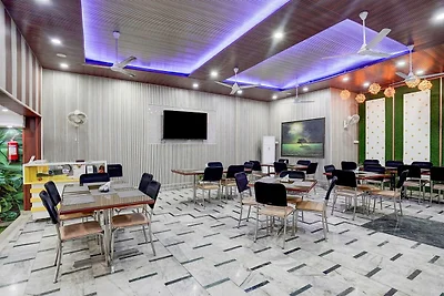 Hotel O Krishna Nagar Chowk