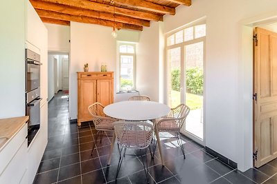 Ferienhaus in Oosteeklo in der Nähe des Meetj...