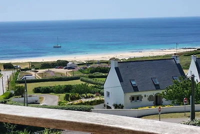 Villa in Plouhinec mit Terrasse