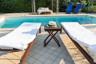 Villa in ibenik mit Swimmingpool