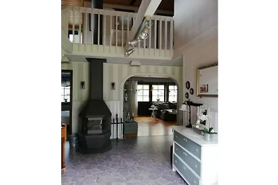 Ferienhaus in Bellö mit Schwimmbecken