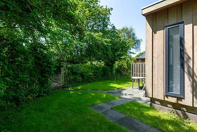 Chalet auf Texel nahe Strand und Wald
