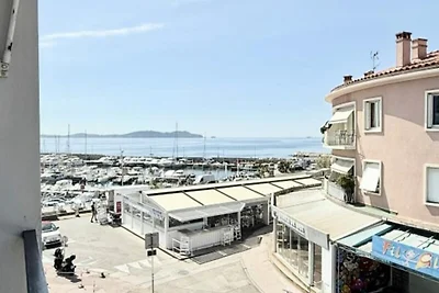 Wohnung in Carqueiranne am Hafen