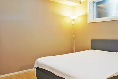 5 Personen Ferienhaus in HALLSTAVIK