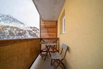 Appartement in Ellos met zwembad