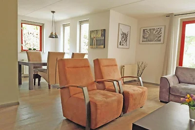 Rustplek met omheinde tuin