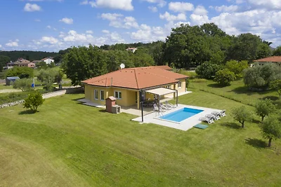 Große Villa mit privatem Pool in Rovinj