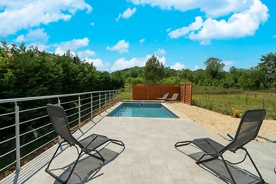 Gemütliches Ferienhaus mit Pool