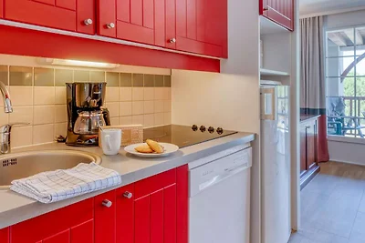 Premium Apartment for 6 near Lake
