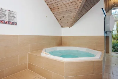 Luxuriöser Rückzugsort mit Pool