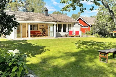 6 Personen Ferienhaus in BLENTARP-By Traum