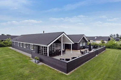 18 persoons vakantie huis in Nørre Nebel