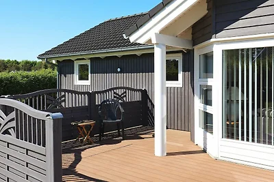 6 Personen Ferienhaus in Væggerløse-By Traum