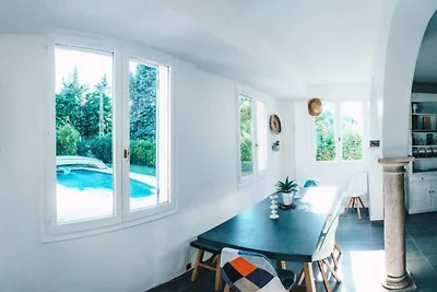 Häuser & Villen für 8 Personen