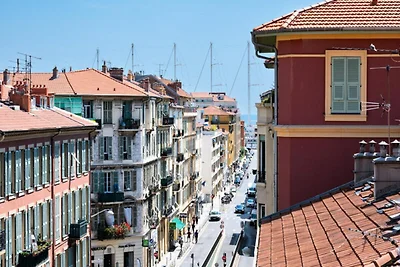 Wohnung in Nizza mit großer Terrasse
