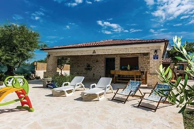 Three bedroom Vila with Pool