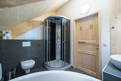 Einladendes Chalet mit Whirlpool