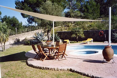 Gemütliche Villa mit Schwimmbad