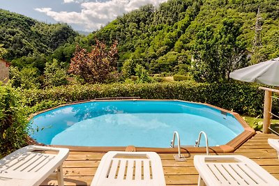 Gelassenes Ferienhaus mit privatem Pool