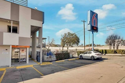 1 letto matrimoniale | Motel 6 Austin, TX