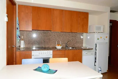 Modern Apartment for Five people