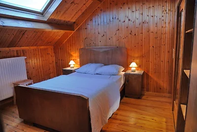 Ferienhaus in Bertogne zwischen Wiesen