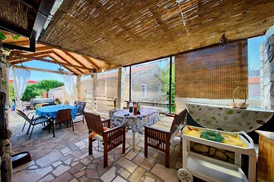 Golden Coast Apartments - A3 OneBedroom with ...