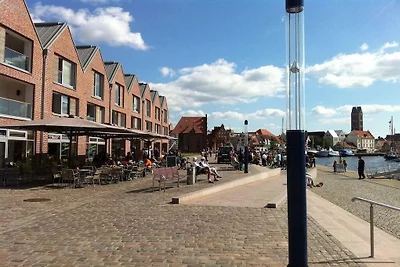 Scharf "Utkiek" || Wismar