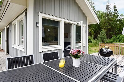 4 Personen Ferienhaus in Brålanda