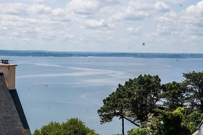 Ty Ewano · Schönes Haus mit Meerblick in...