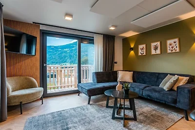 Wulfenia Waterfront 6