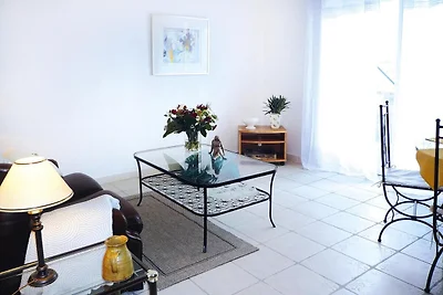 Wohnung in Caderousse mit Pool