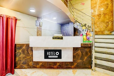 Super Hotel O Ambedkar Chowk Ulhasnagar