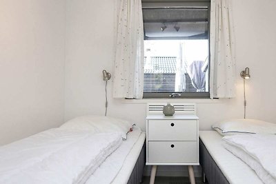 6 Personen Ferienhaus in Sjølund-By Traum