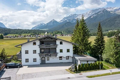 Appartement in Leutasch met zwembad