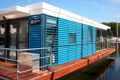 Schwimmender Komfort in Peenemünde