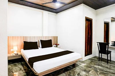 Hotel O Dombivali, früher PK Lodging