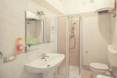 Wohnung in Sanremo mit Balkon und Parken