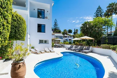 Apartment in El Rosario mit privatem Pool