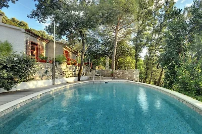 Villa in KRNICA mit Schwimmbecken