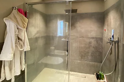 Ferienhaus in Valenzatico mit Garten