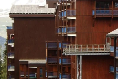 Komplett renovierte 4-Zimmer-Wohnung für 8 Pe...