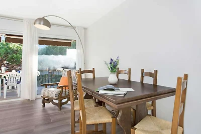 Appartement met gedeeld zwembad voor 4...