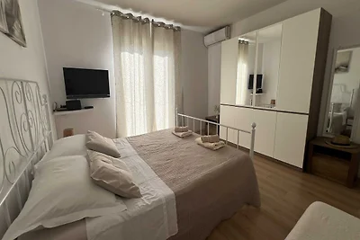 Apartmani Vela Makarska - Two Bedroom Apartme...