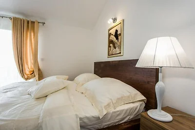 Villa Suzy Lux- Duplex Two Bedroom Villa with...