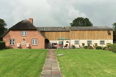 Ferienhaus in Westerhever mit Garten