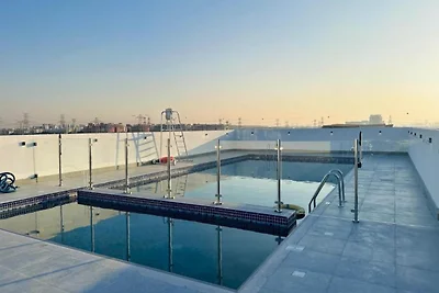Voll ausgestattete 2BR bei JLT mit Pool und F...