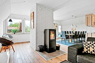 12 Personen Ferienhaus in Glesborg