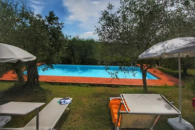 Gemütlicher Bauernhof in Le Tolfe mit Schwimm...
